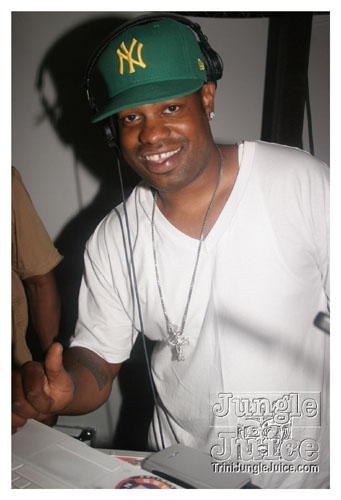 itchi_baba_retro_aug3-206