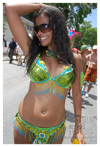 kadooment_day_2008_pt1-015