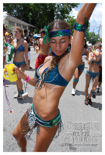 kadooment_day_2008_pt1-030