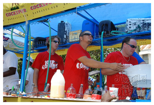 kadooment_day_2008_pt1-036