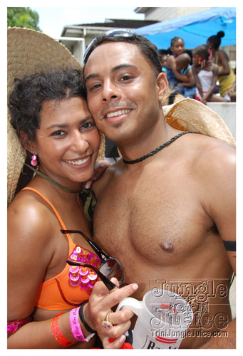 kadooment_day_2008_pt1-077