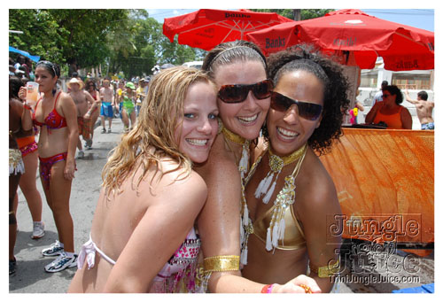 kadooment_day_2008_pt1-080