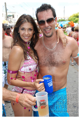 kadooment_day_2008_pt1-086