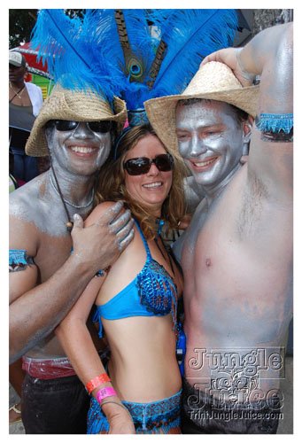 kadooment_day_2008_pt1-088