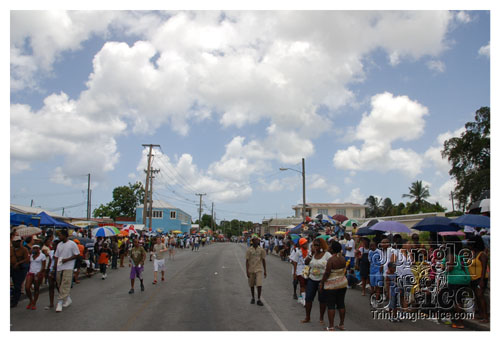 kadooment_day_2008_pt1-106