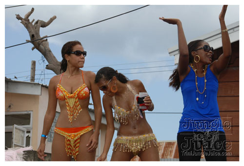 kadooment_day_2008_pt1-130