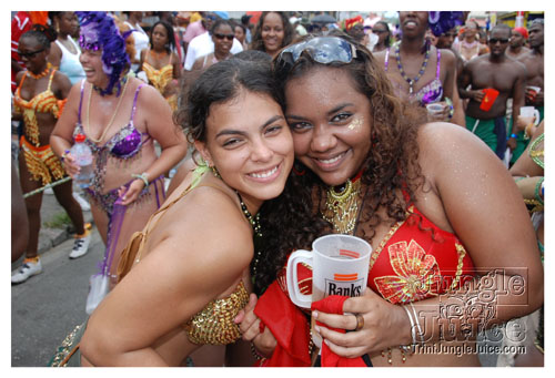 kadooment_day_2008_pt1-151