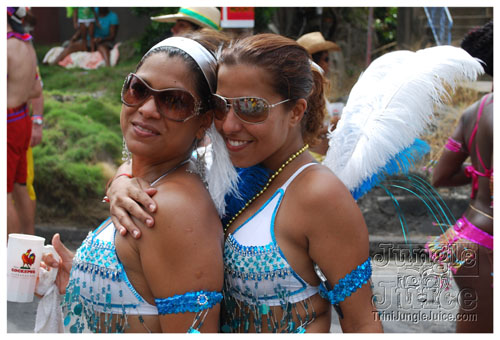 kadooment_day_2008_pt2-017