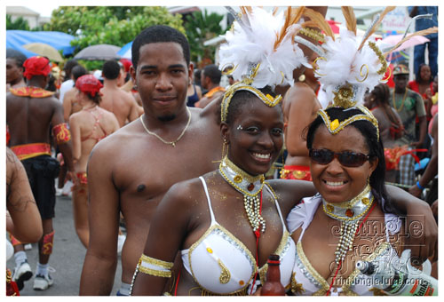 kadooment_day_2008_pt2-081