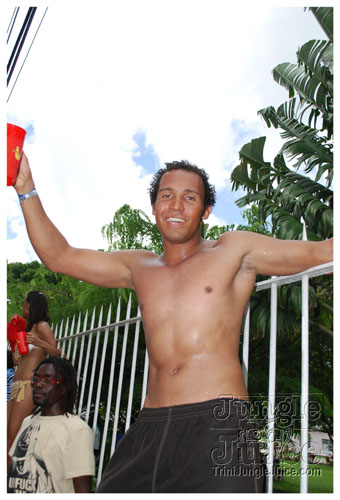 kadooment_day_2008_pt2-091