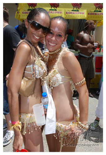 kadooment_day_2008_pt2-141