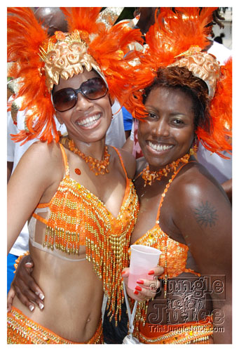 kadooment_day_2008_pt2-157