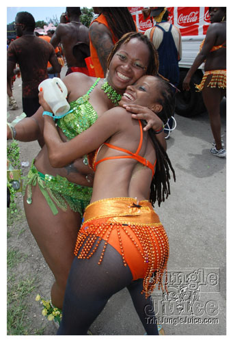 kadooment_day_2008_pt2-184