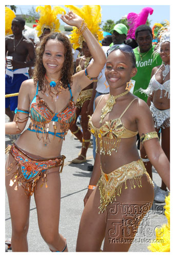 kadooment_day_2008_pt2-210