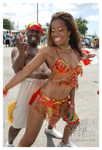 kadooment_day_2008_pt2-215