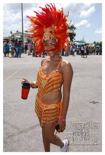 kadooment_day_2008_pt2-220