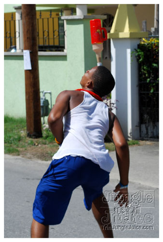 kadooment_day_2008_pt2-223