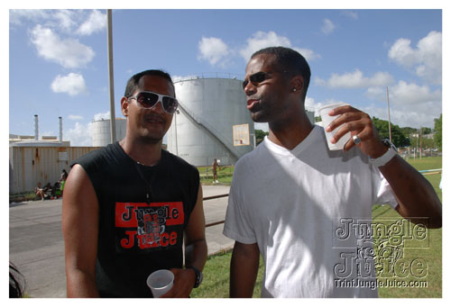 kadooment_day_2008_pt2-228