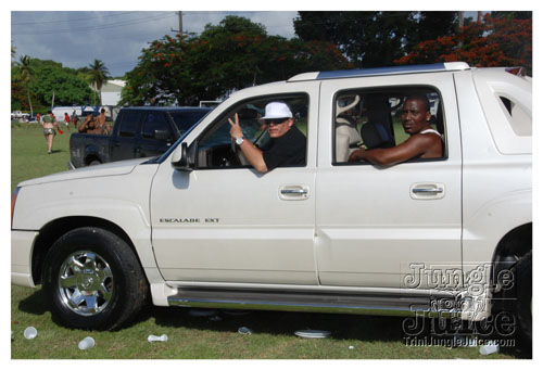 kadooment_day_2008_pt2-233