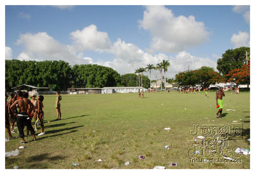 kadooment_day_2008_pt2-236