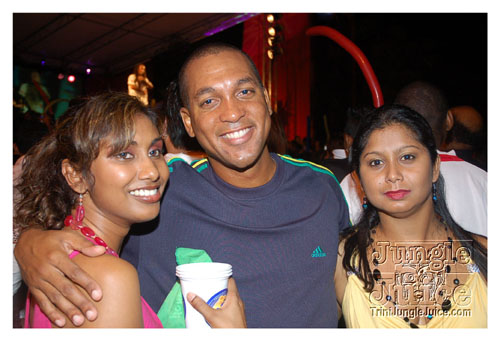 karma_sutra_2008-040