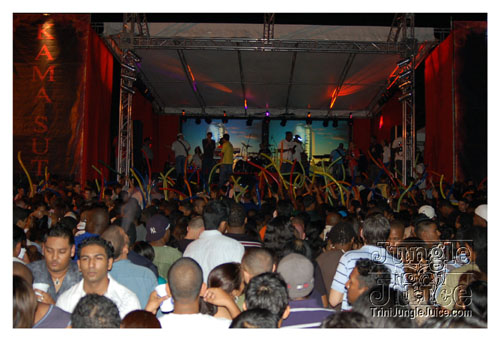 karma_sutra_2008-093