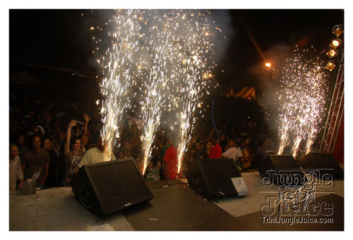 karma_sutra_2008-166