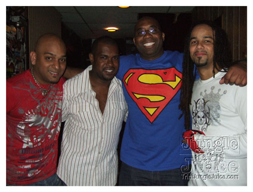 kes_temple_bar_may10-094