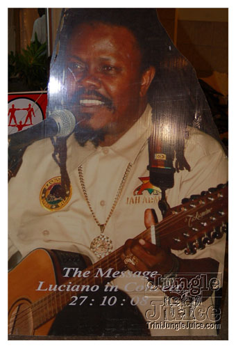 luciano_the_message_oct27-038