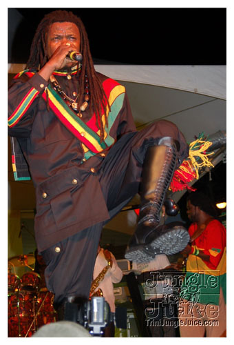 luciano_the_message_oct27-051