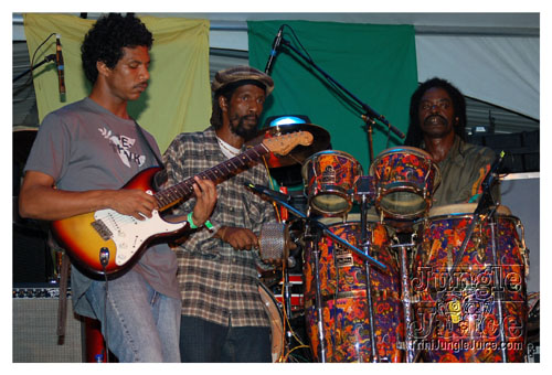 luciano_the_message_oct27-064