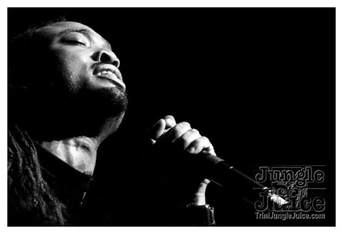 machel_montano_msg_2008-016