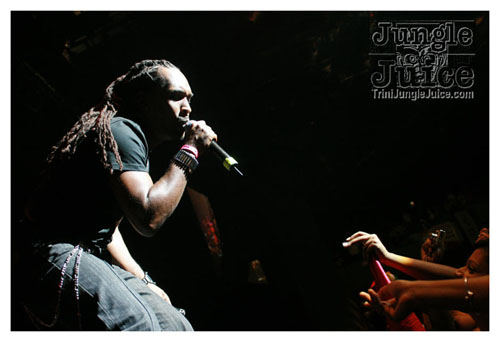 machel_montano_msg_2008-050