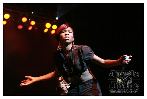 machel_montano_msg_2008-067