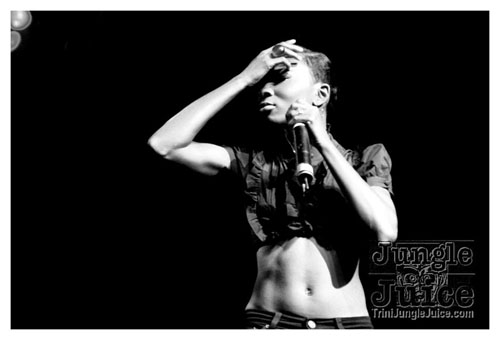 machel_montano_msg_2008-069