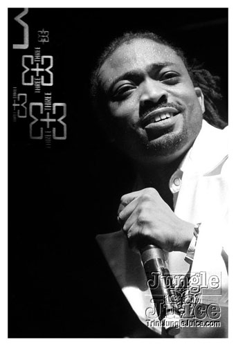 machel_montano_msg_2008-089