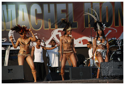 machel_sixflags_2008-175