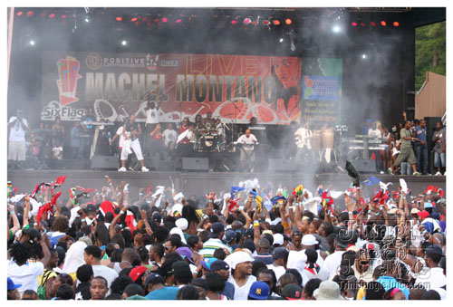 machel_sixflags_2008-356