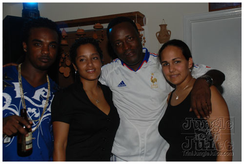 mascots_launch_2k8-091