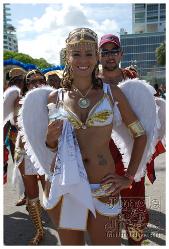 miami_carnival_2008_pt1-009