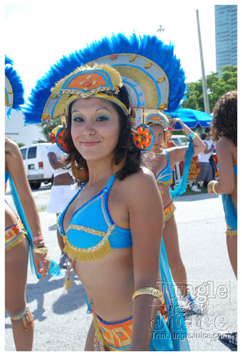 miami_carnival_2008_pt1-011