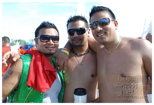 miami_carnival_2008_pt1-056