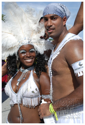 miami_carnival_2008_pt1-057