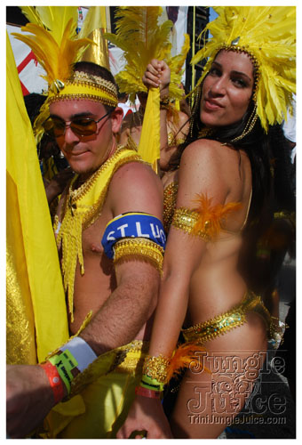 miami_carnival_2008_pt1-079