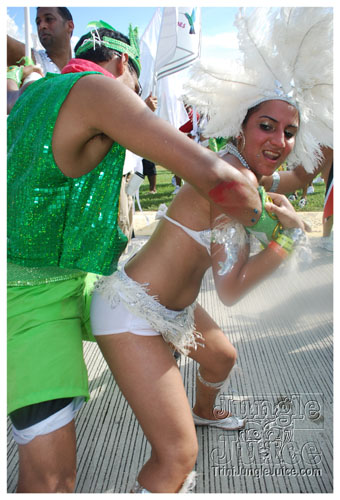 miami_carnival_2008_pt1-092