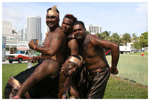 miami_carnival_2008_pt1-099