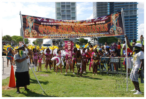 miami_carnival_2008_pt1-112