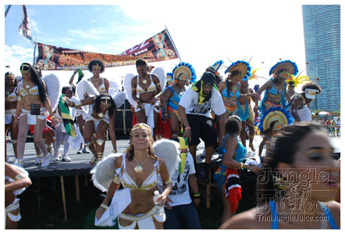 miami_carnival_2008_pt1-132