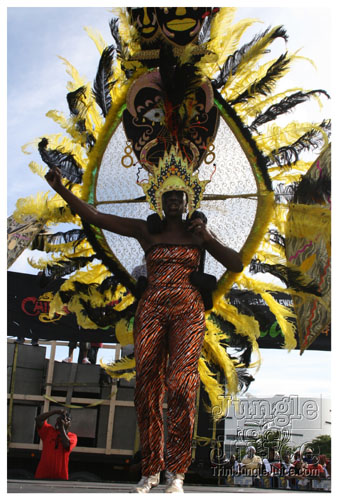 miami_carnival_2008_pt2-013