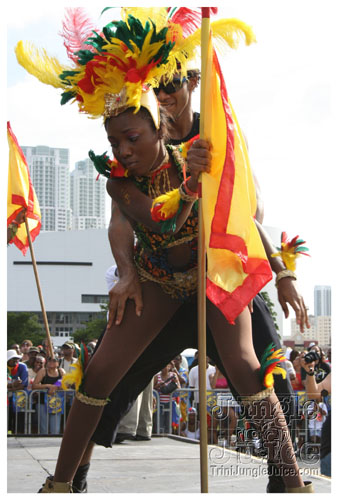 miami_carnival_2008_pt2-016